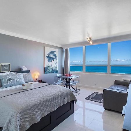 Апарт отель 7Th - Seven Heaven Miami - Stunning Ocean Front- Free Parking Майами-Бич Экстерьер фото