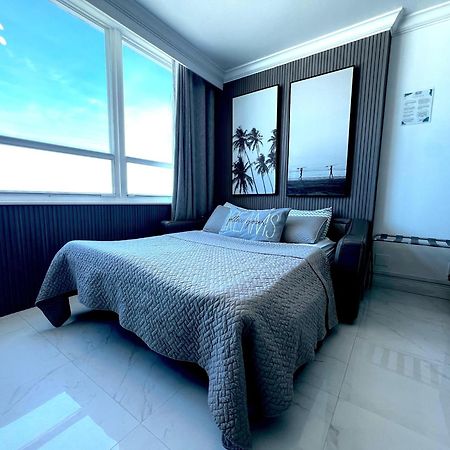 Апарт отель 7Th - Seven Heaven Miami - Stunning Ocean Front- Free Parking Майами-Бич Экстерьер фото