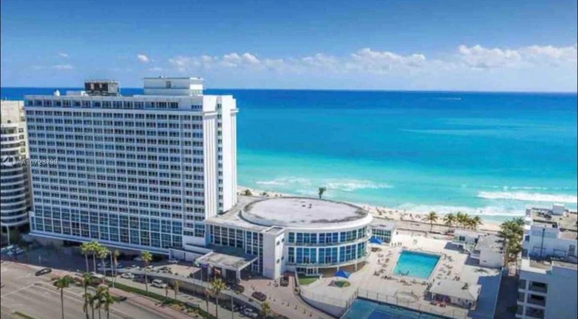 Апарт отель 7Th - Seven Heaven Miami - Stunning Ocean Front- Free Parking Майами-Бич Экстерьер фото