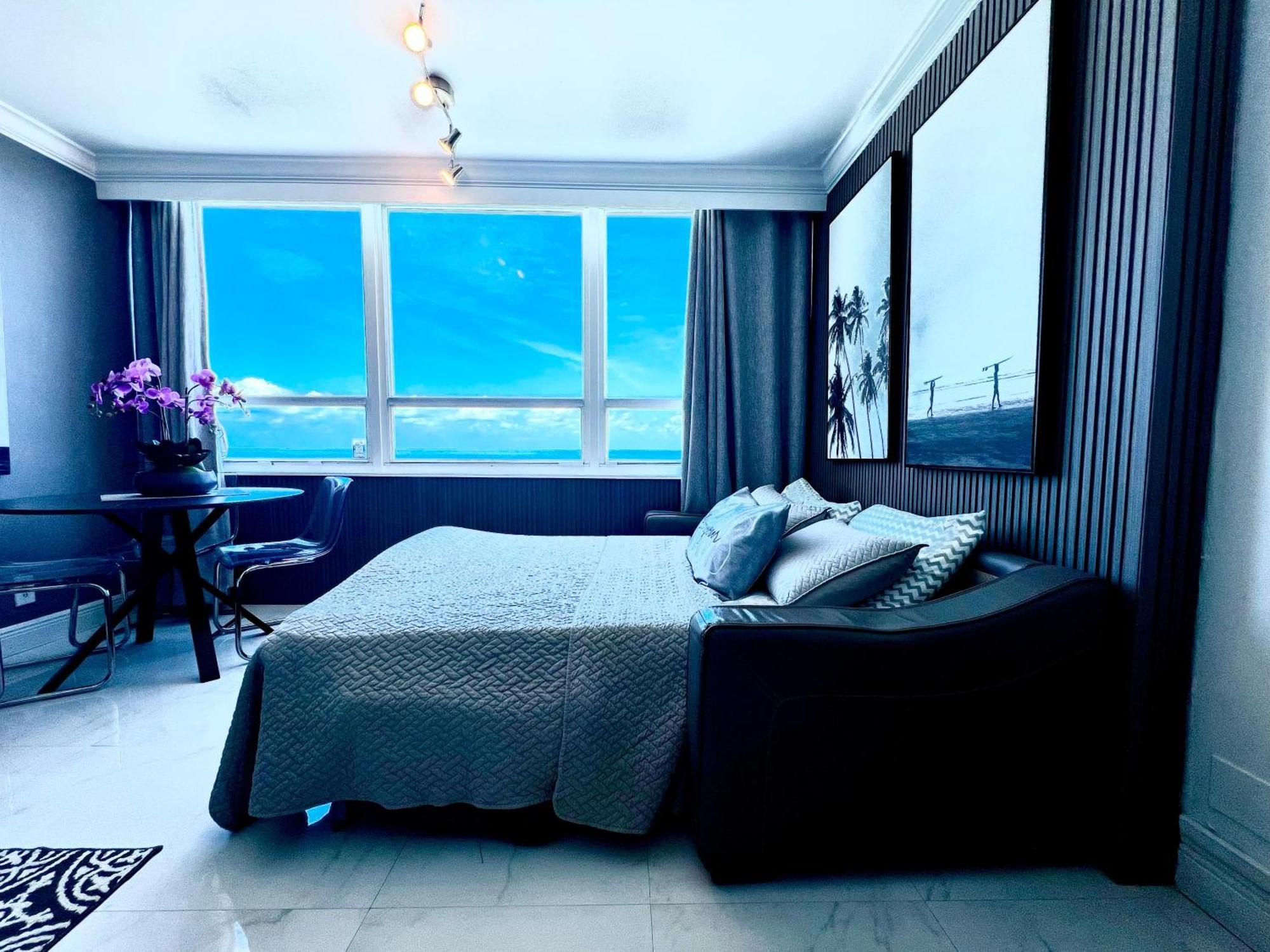 Апарт отель 7Th - Seven Heaven Miami - Stunning Ocean Front- Free Parking Майами-Бич Экстерьер фото